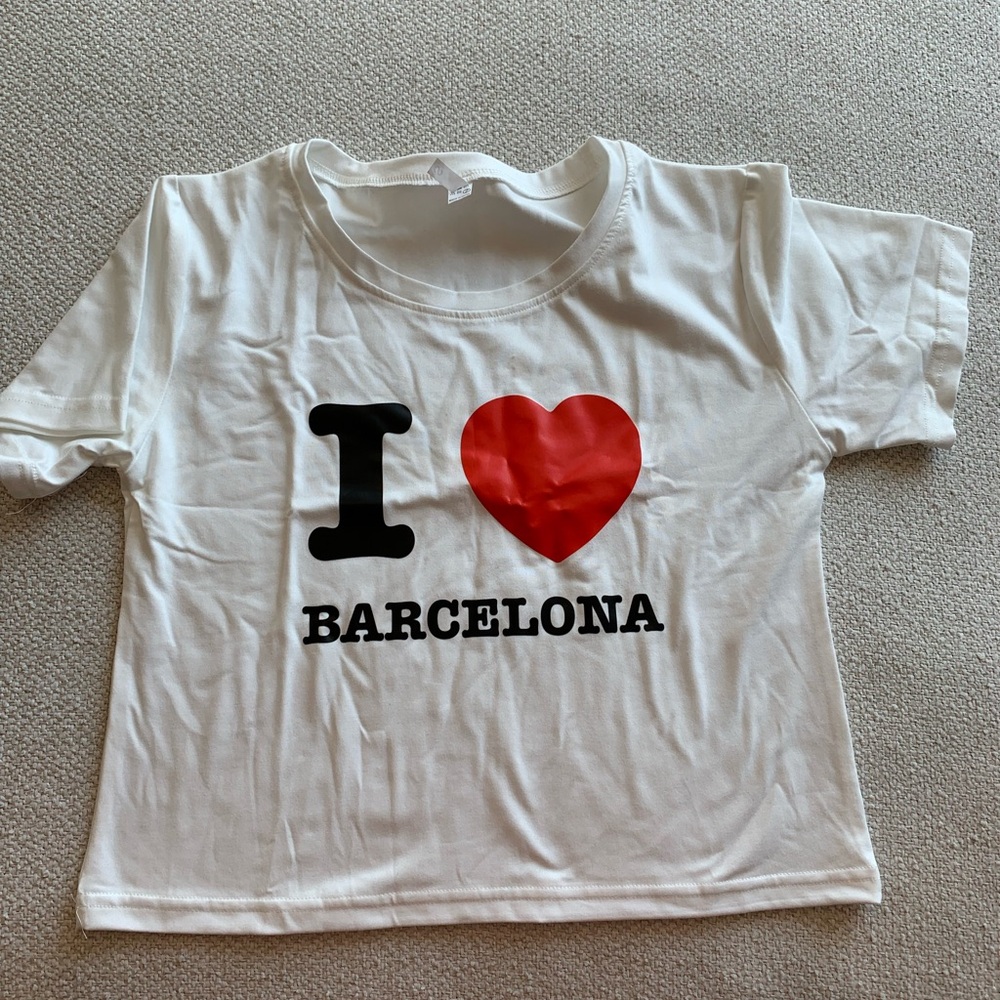 I ❤️ Barcelona cropped shirt